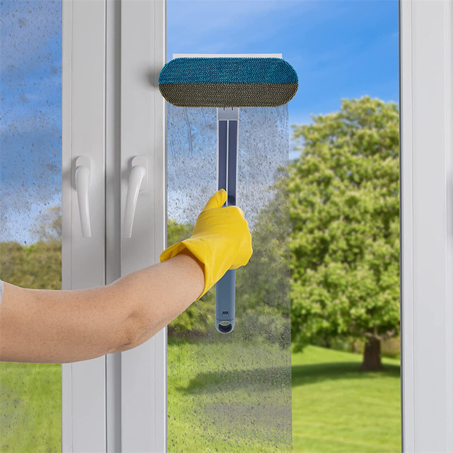 4-in-1 Pet Hair & Screen Cleaner